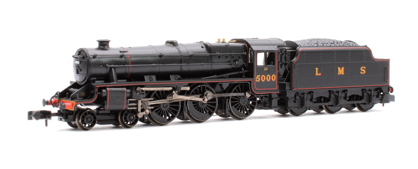 LMS 5MT 'Black 5' with Riveted Tender 5000 LMS Lined Black