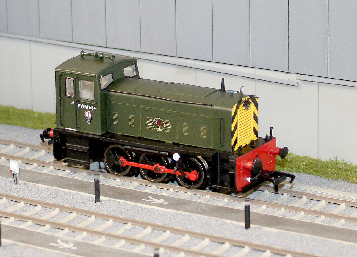 MR-401 Ruston PWM 165DE Shunter BR Green PWM654 Diesel Locomotive