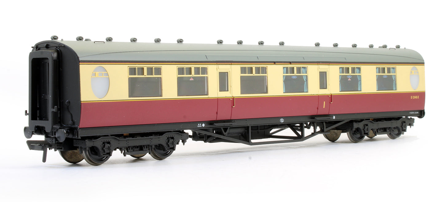 Pre-Owned 34-411 Thompson Composite Corridor BR Crimson & Cream Coach E1248E