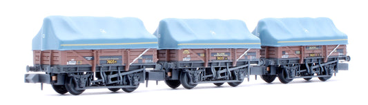 5 Plank China Clay 3-Wagon Pack BR Bauxite (TOPS) with Tent Canopy No.B743029, B743367 & B743806 - Weathered