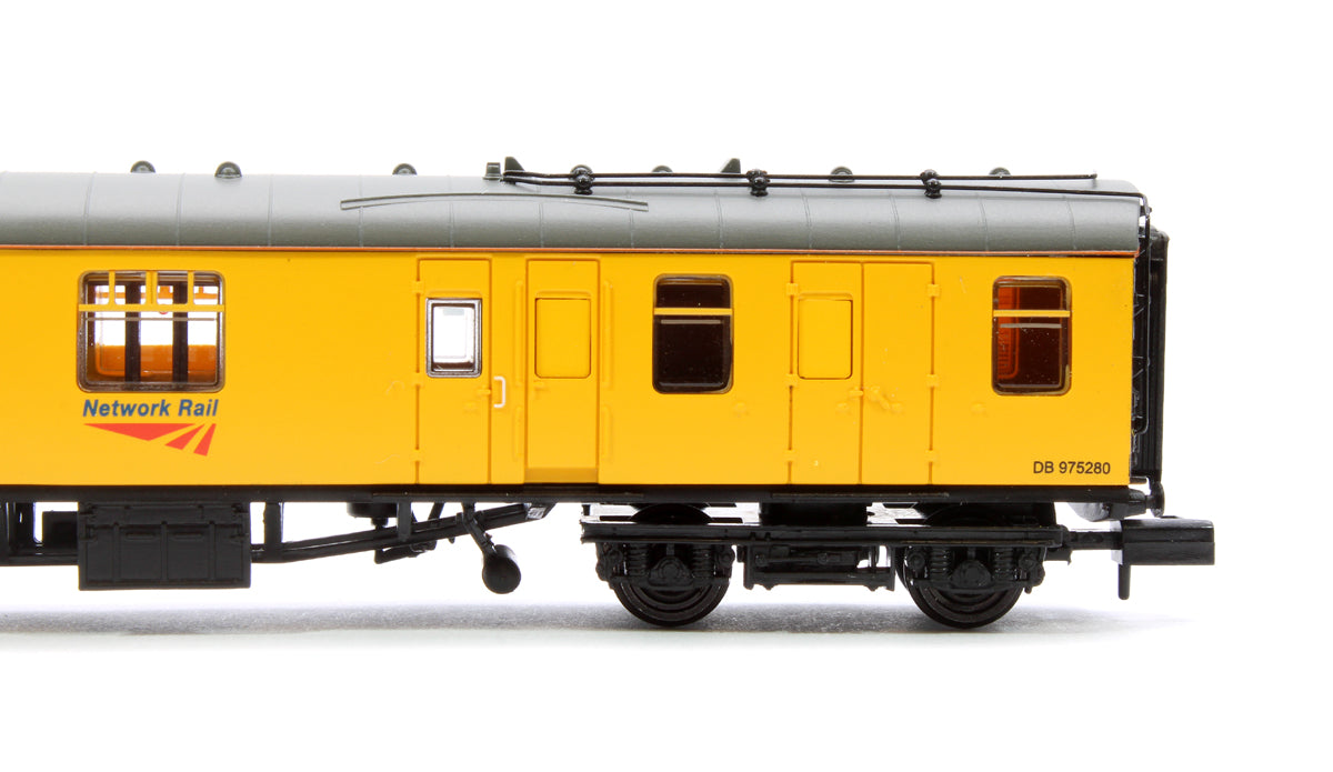 BR Mk1 BCK Brake Composite Corridor Network Rail Yellow No.975280