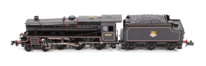 LMS 5MT 'Black 5' with Welded Tender 45247 BR Lined Black (Early Emblem)