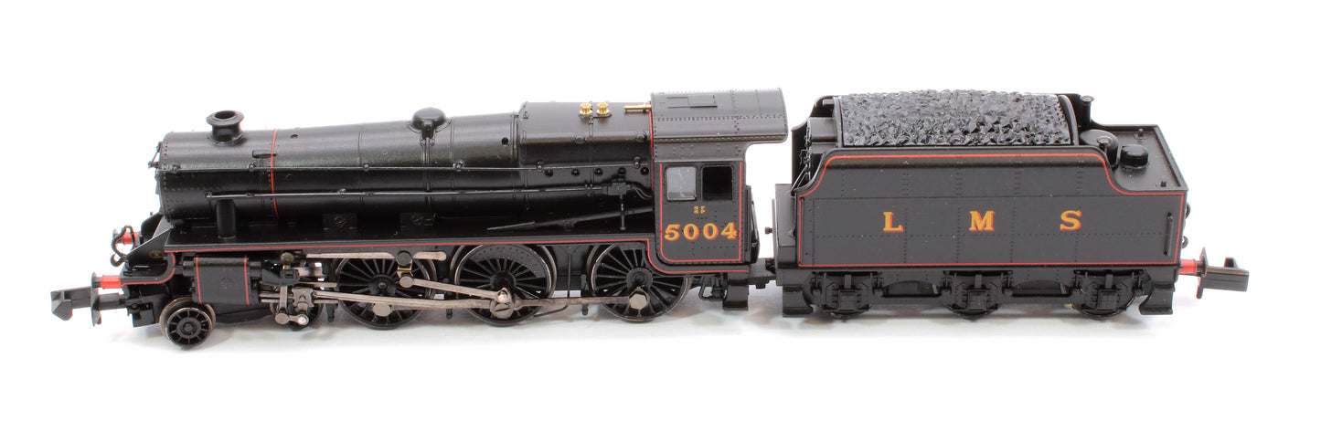 LMS 5MT 'Black 5' with Riveted Tender 5004 LMS Lined Black