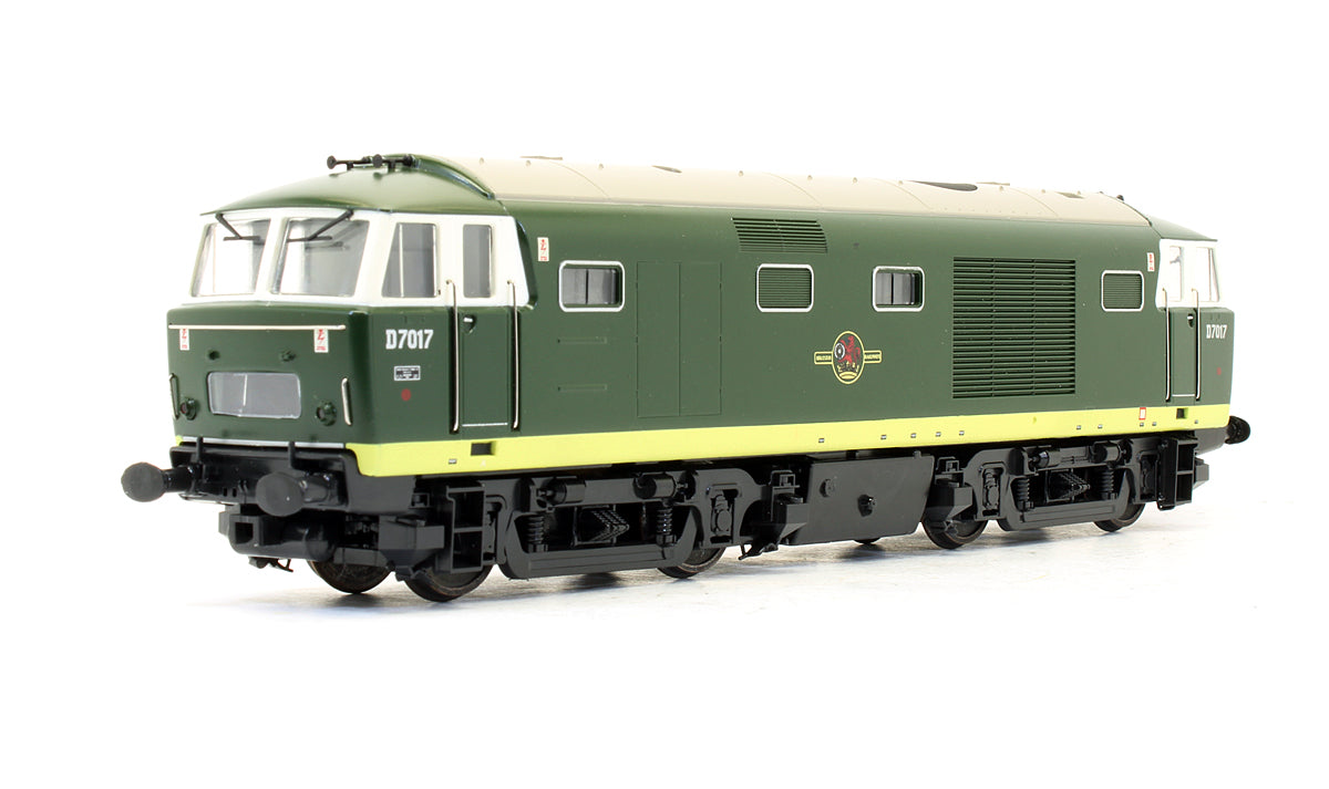 Pre-Owned Class 35 Hymek D7017 BR Green Diesel Locomotive