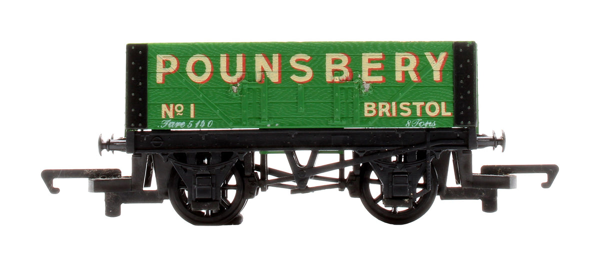 Pre-Owned R1002 Twin Train Freight Set