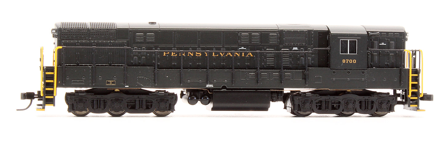 Pre-Owned 40 002 799 Train Master Diesel Locomotive Pennsylvania - Road #8700
