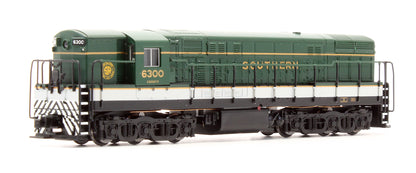 Pre-Owned 40 002 819 Train Master Diesel Locomotive Southern Road - Road #6300