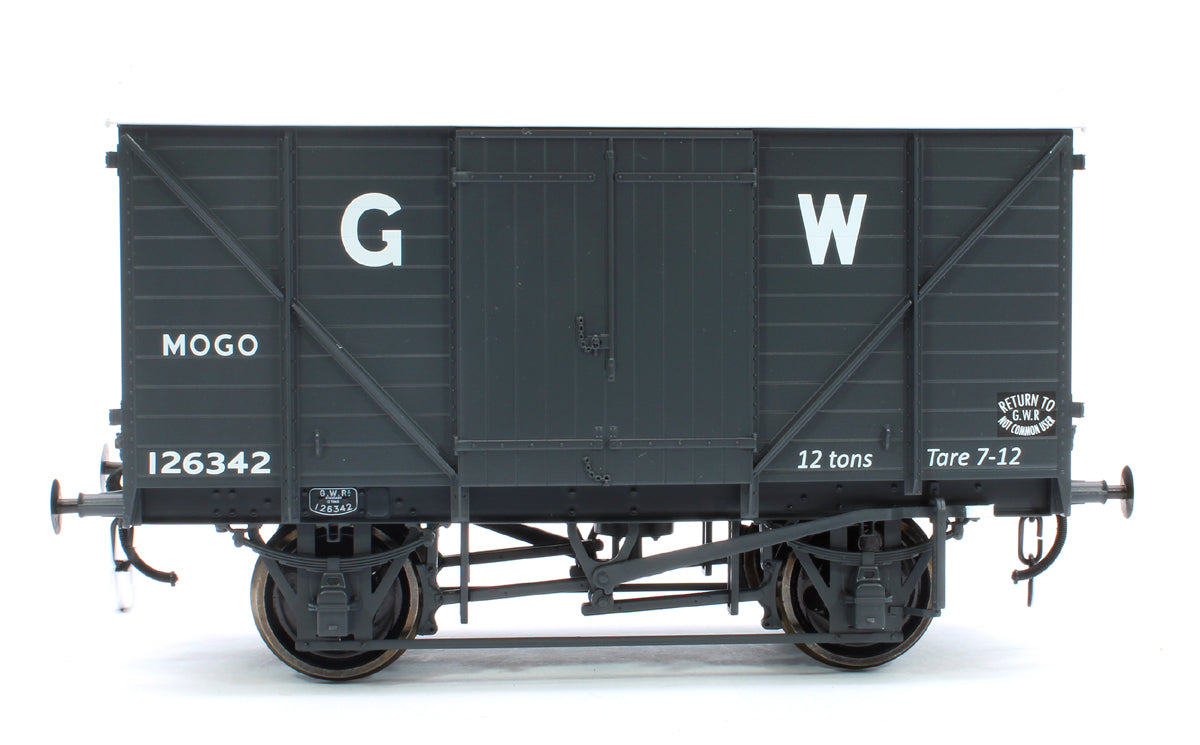 Great Western ‘MOGO’ Van Grey 126342