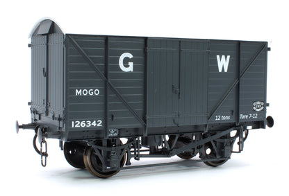 Great Western ‘MOGO’ Van Grey 126342