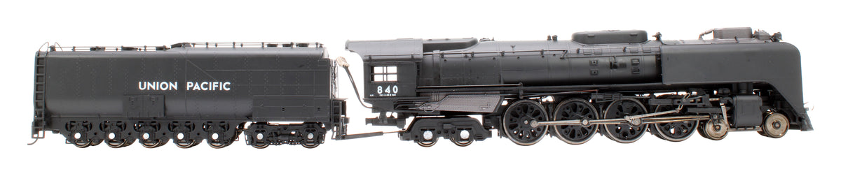 Pre-Owned R5473 Union Pacific 4-8-8-4 Big Boy #840 Steam Locomotive