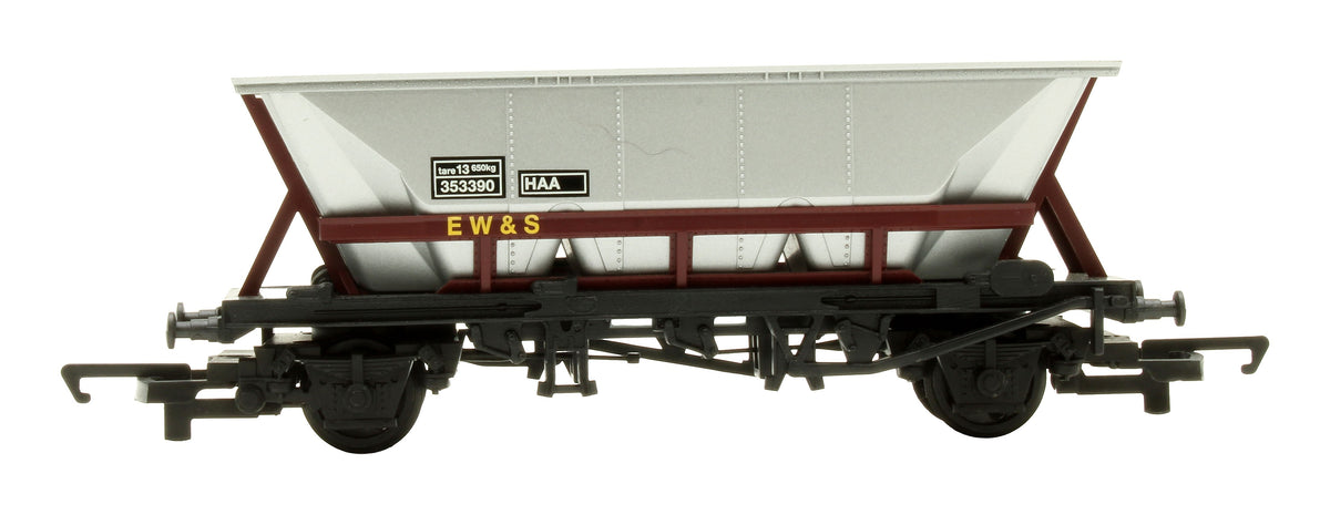 Pre-Owned R6066 RailRoad Set Of 3 EWS MGR Hopper Wagons