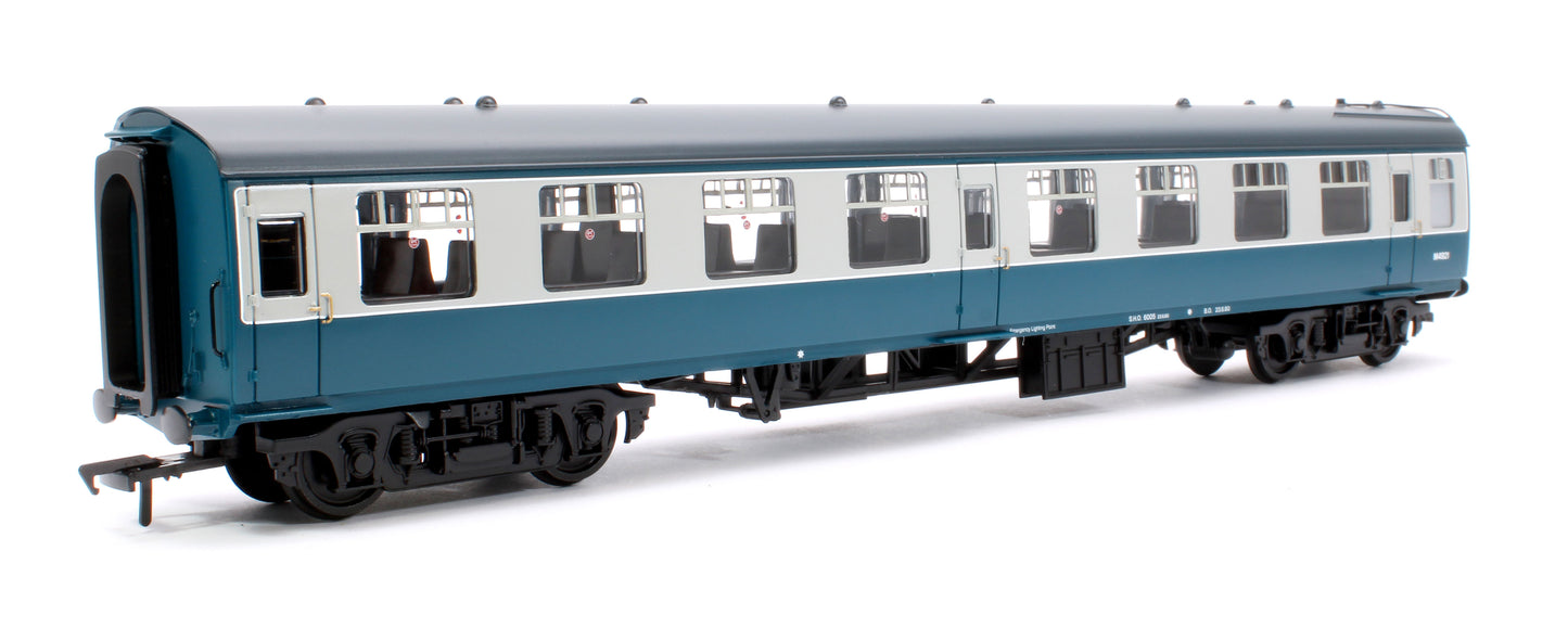 BR Mk1 TSO Tourist Second Open BR Blue & Grey No.M4921