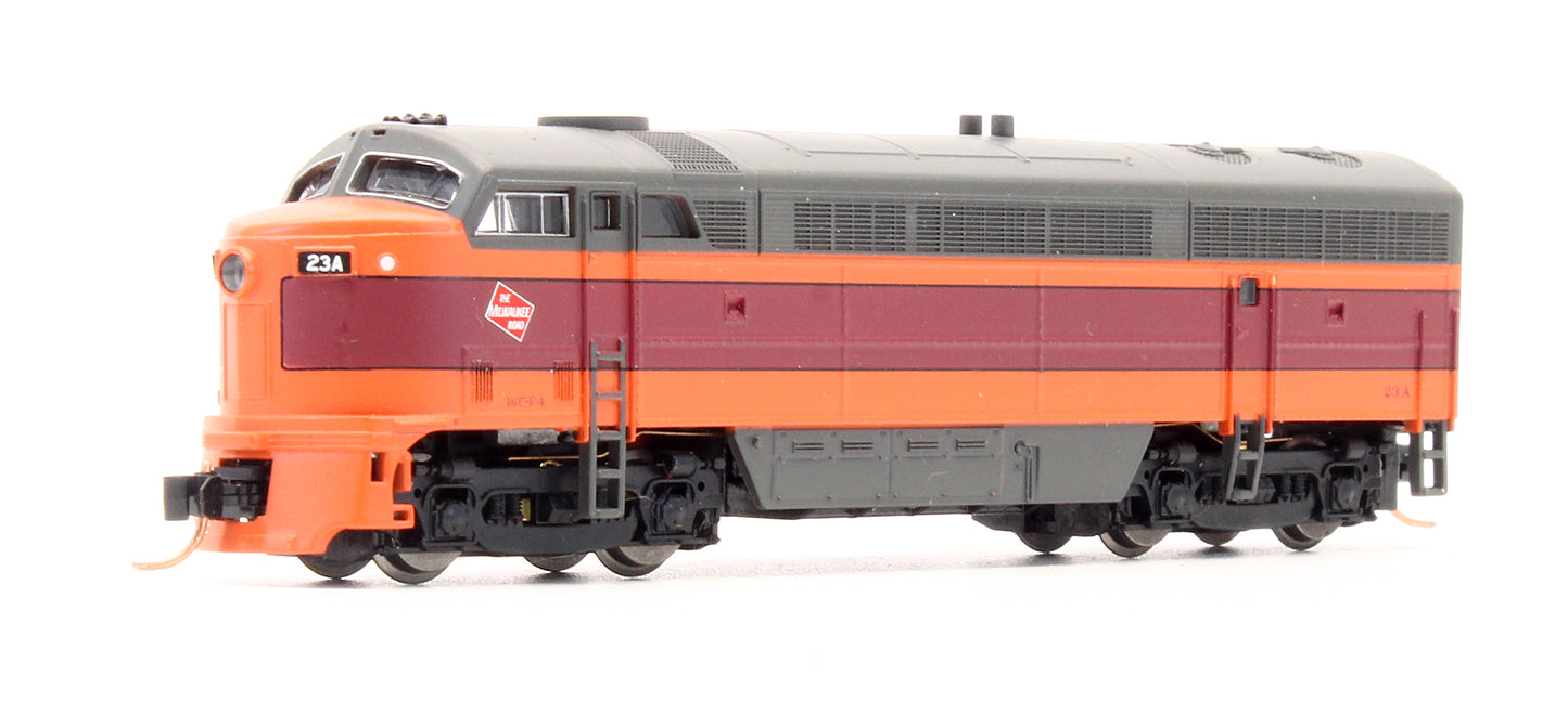 Pre-Owned 7222 C-Liner A Unit Diesel Locomotive MILW - Road #23A
