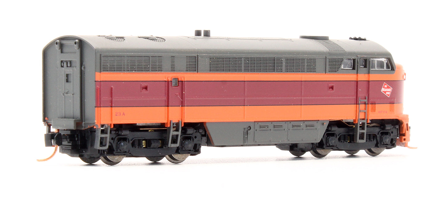 Pre-Owned 7222 C-Liner A Unit Diesel Locomotive MILW - Road #23A