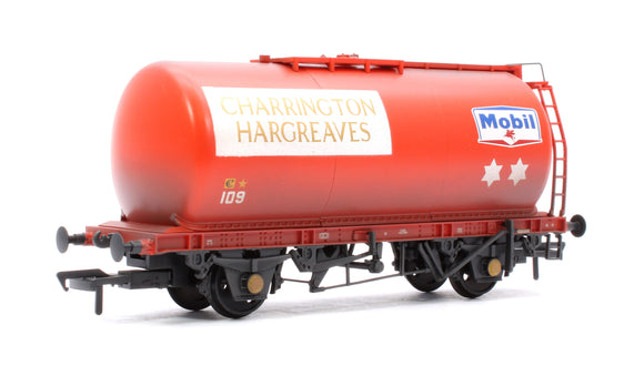 BR 45T TTA Tank Wagon 'Charrington Hargreaves/Mobil' Red No.109- Weathered