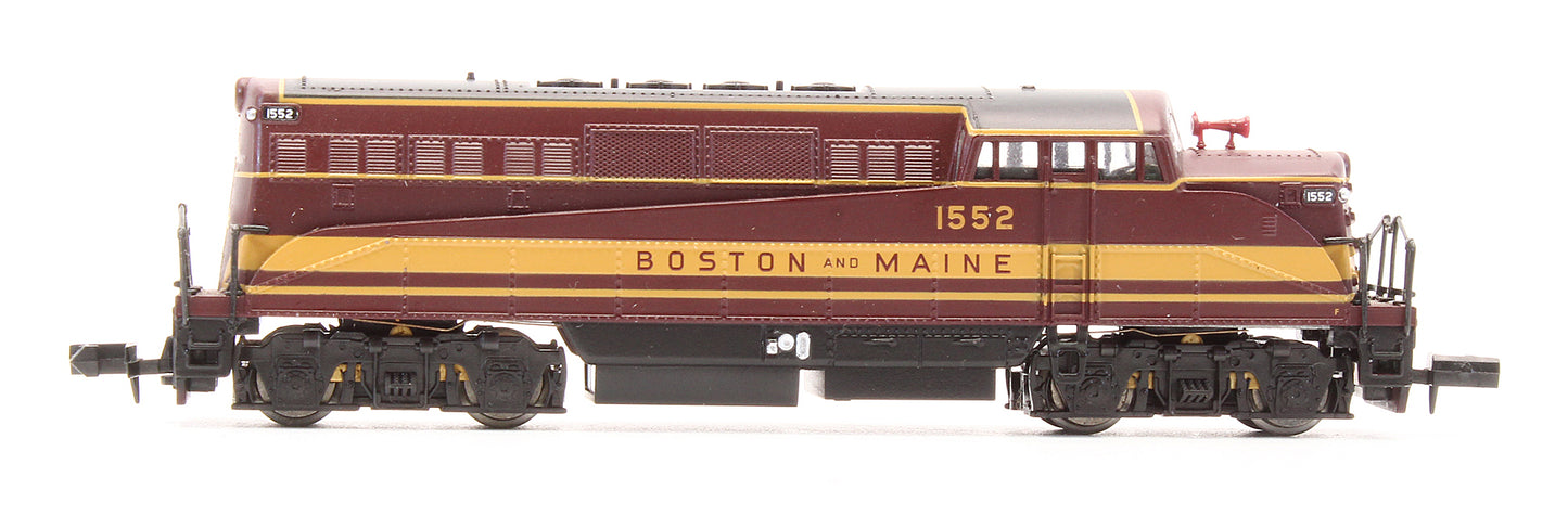 Pre-Owned 7621 BL2 Diesel Locomotive Boston And Maine - Road #1552