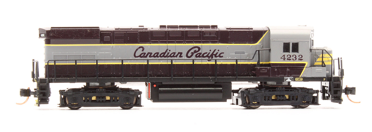Pre-Owned 44251 C424 Diesel Locomotive Canadian Pacific - Road #4232