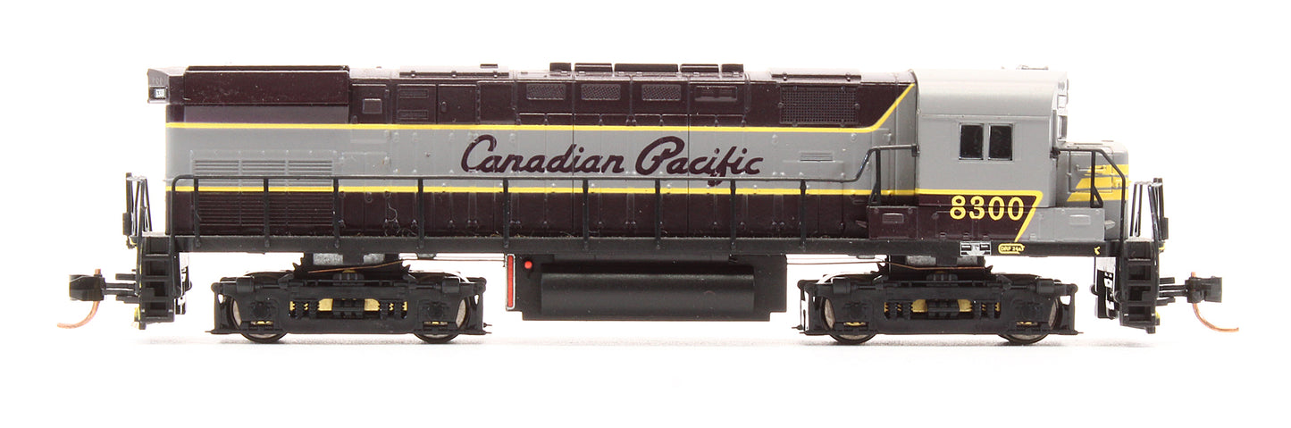 Pre-Owned 44250 C424 Diesel Locomotive Canadian Pacific - Road #8300