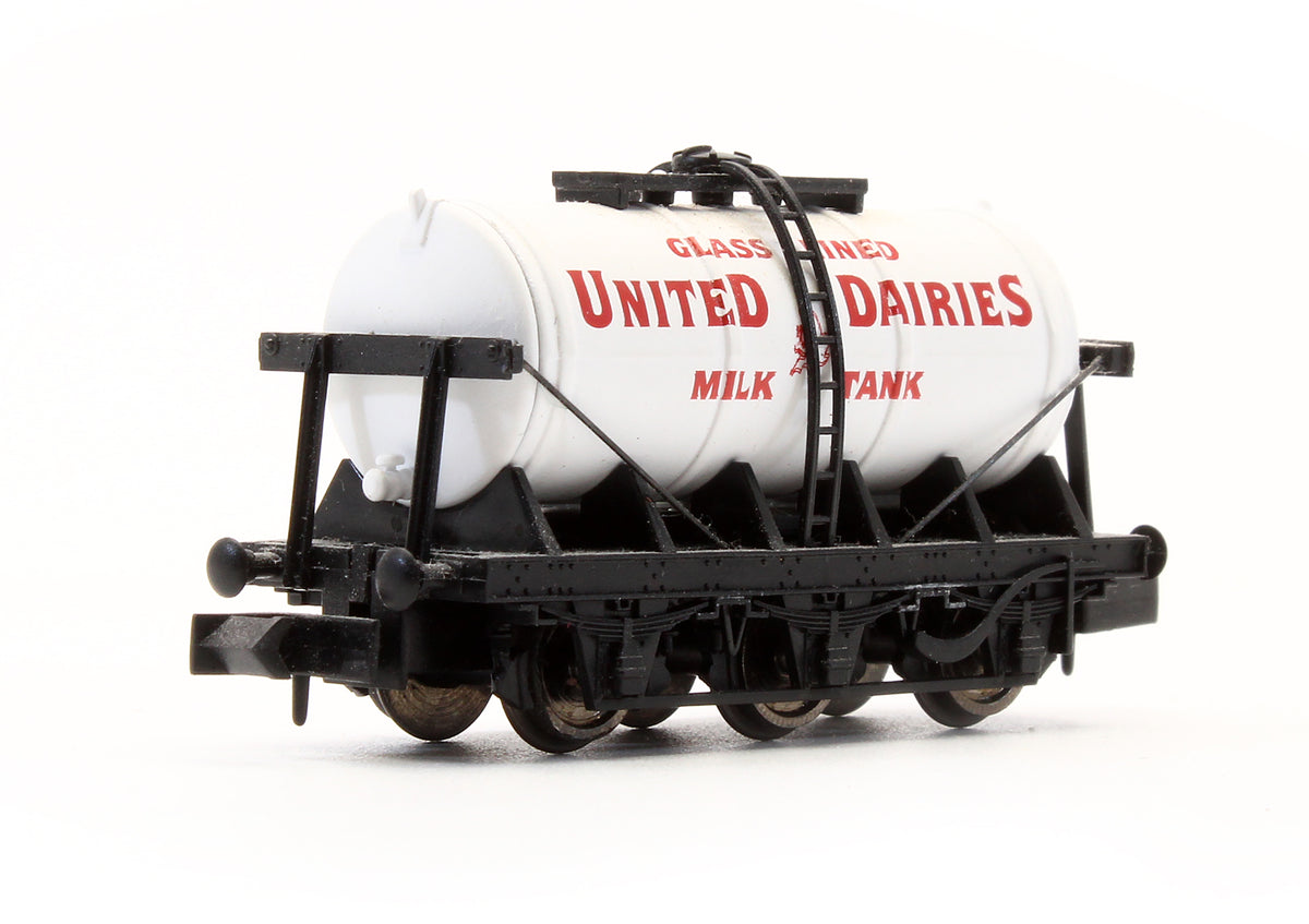 Pre-Owned 2F-031-001 6 Wheel Milk Tanker 'United Dairies'