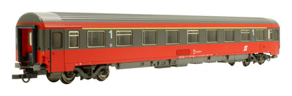 Pre-Owned 44665 DB '51 80 22-91 097-1' Coach