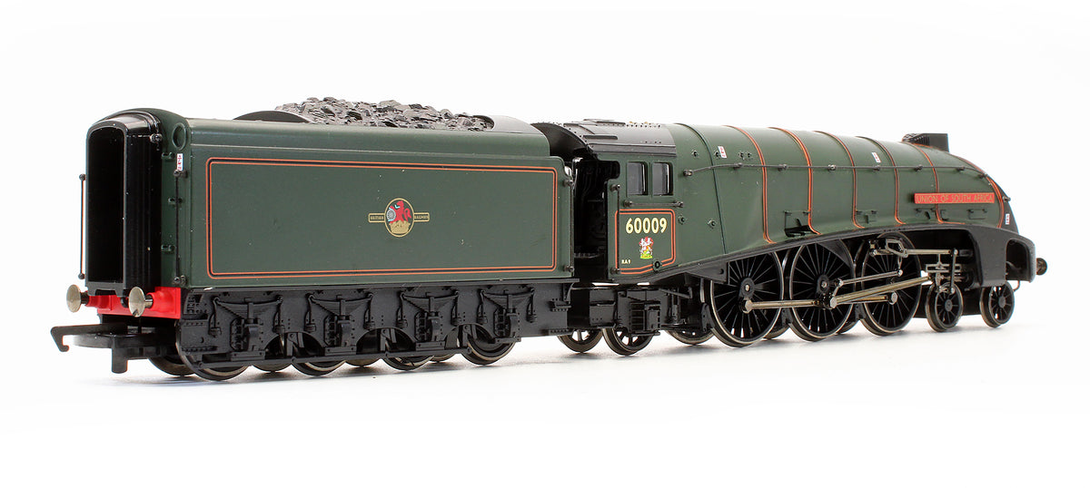 Pre-Owned R2302 BR 4-6-2 Class A4 'Union Of South Africa' 60009 Steam Locomotive