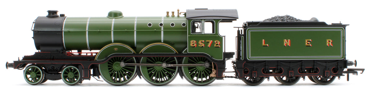 R30502 Class B12 4-6-0 LNER Apple Green 8572 Steam Locomotive