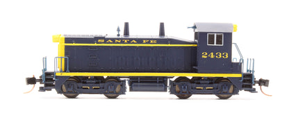 Pre-Owned 7501 SW9 / 1200 Diesel Locomotive AT&SF - Road #2433