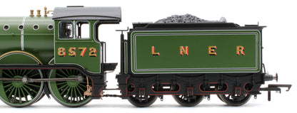 R30502 Class B12 4-6-0 LNER Apple Green 8572 Steam Locomotive
