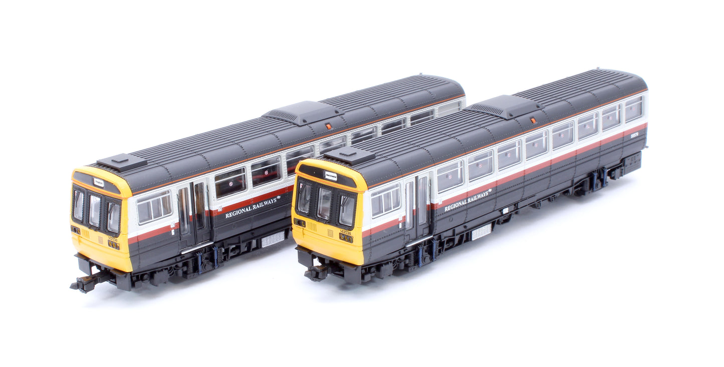 Class 142 Regional Railways Red/Grey/White DMU 142038 - DCC Fitted