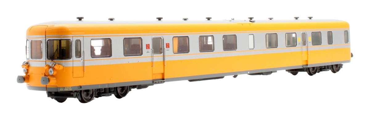 Pre-Owned MB-174 S Pair of RGP 2 Diesel Railcars Of The SNCF - DCC Sound