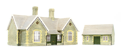 Pre-Owned Skaledale Granite Station Building