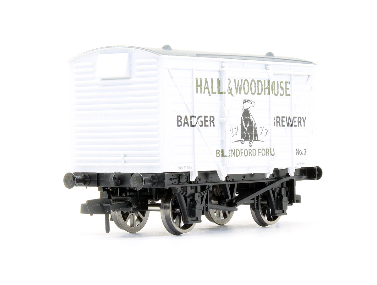 4F-Hall-Woodhouse-2 Pre-Owned 'Hall & Woodhouse' Badger Brewery Van - Limited Edition