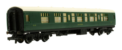 Pre-Owned R622 SR Malachite Composite Coach With Seats '5015'