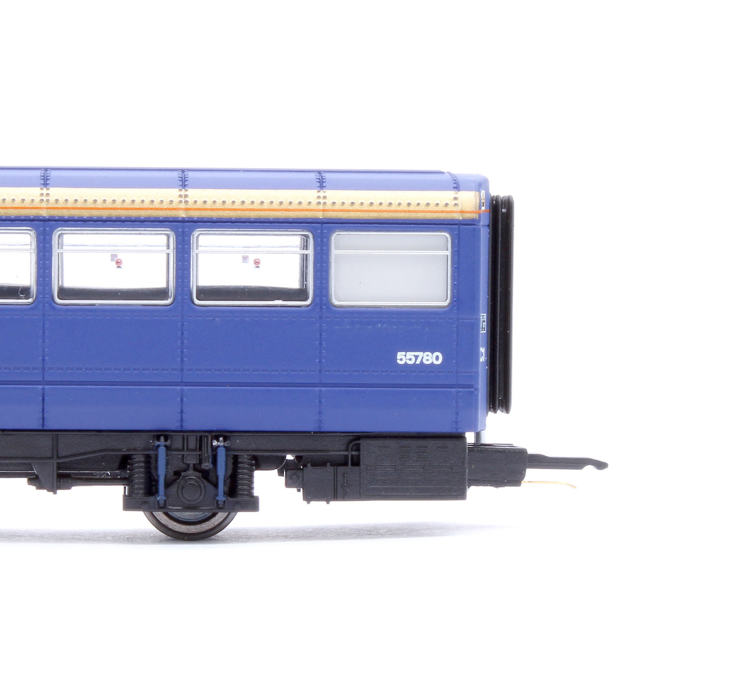 Class 142 First Great Western Blue/Gold DMU 142070 - DCC Fitted