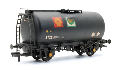 37-577W Pre-Owned 45 Tonne TTA 'Shell - BP' Black Tank Wagon (Weathered) - Exclusive Edition