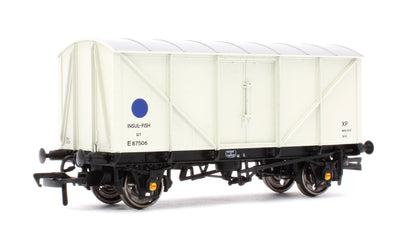 Pre-Owned BR 1/801 Blue Spot Fish Van No.E87506