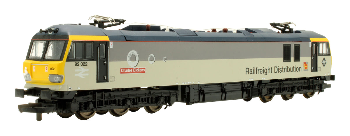 Pre-Owned 204870A7 BR Triple Grey Class 92 92022 'Charles Dickins' Electric Locomotive
