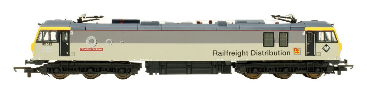 Pre-Owned 204870A7 BR Triple Grey Class 92 92022 'Charles Dickins' Electric Locomotive