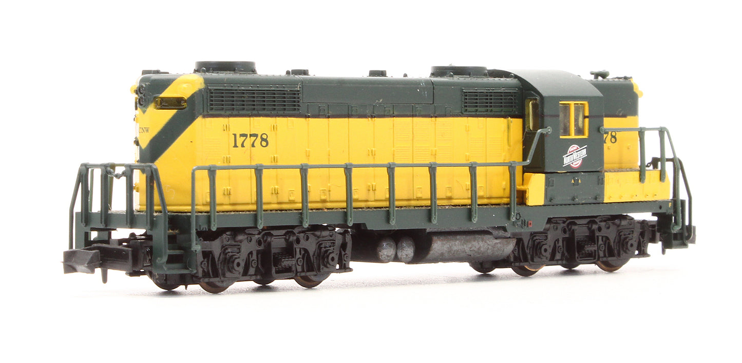 Pre-Owned 7136 GP18 Hi Nose Without Dynamic Brakes Diesel Locomotive CNW - Road #1778
