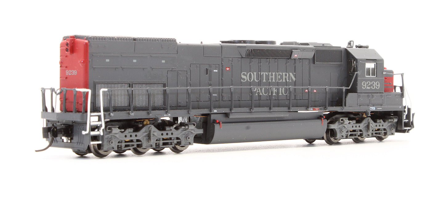 Pre-Owned 69509-03 SD45T-2 Diesel Locomotive Southern Pacific - Road #9239