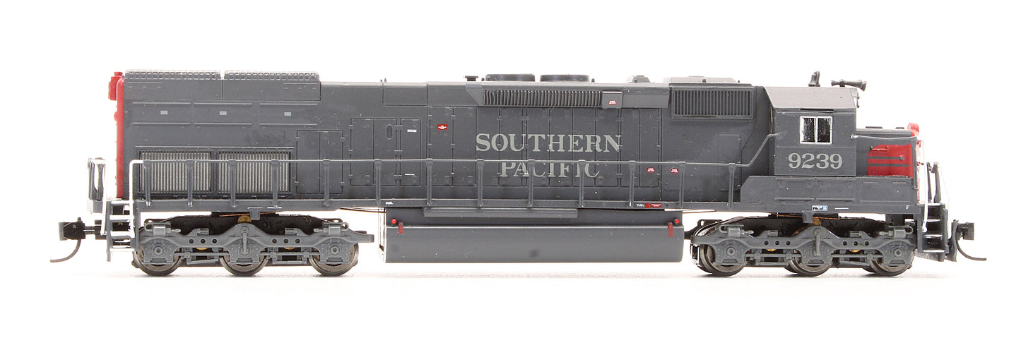 Pre-Owned 69509-03 SD45T-2 Diesel Locomotive Southern Pacific - Road #9239