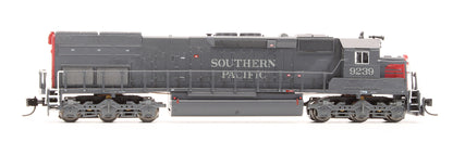 Pre-Owned 69509-03 SD45T-2 Diesel Locomotive Southern Pacific - Road #9239