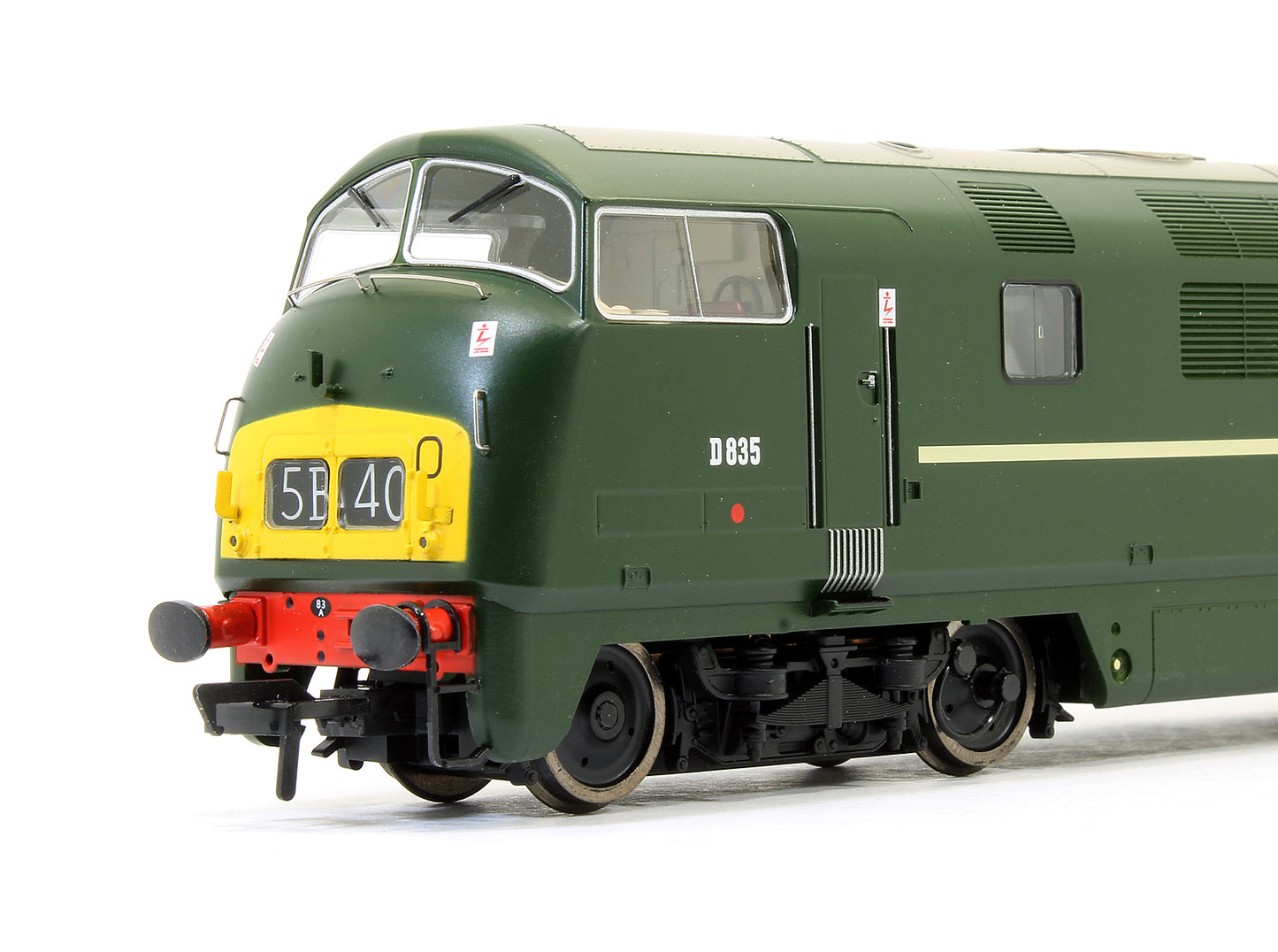 Pre-Owned BR Green Class 43 Warship D835 'Pegasus' BR Green Yellow Panel Diesel Locomotive - DCC Fitted