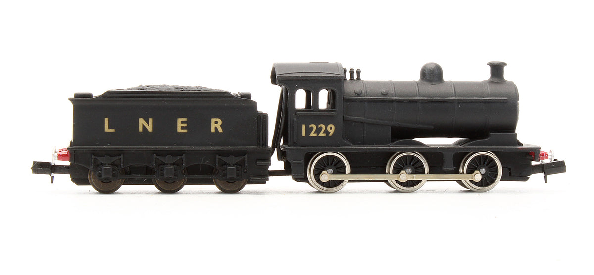 Pre-Owned Class J27 LNER Black 0-6-0 '1229' Steam Locomotive