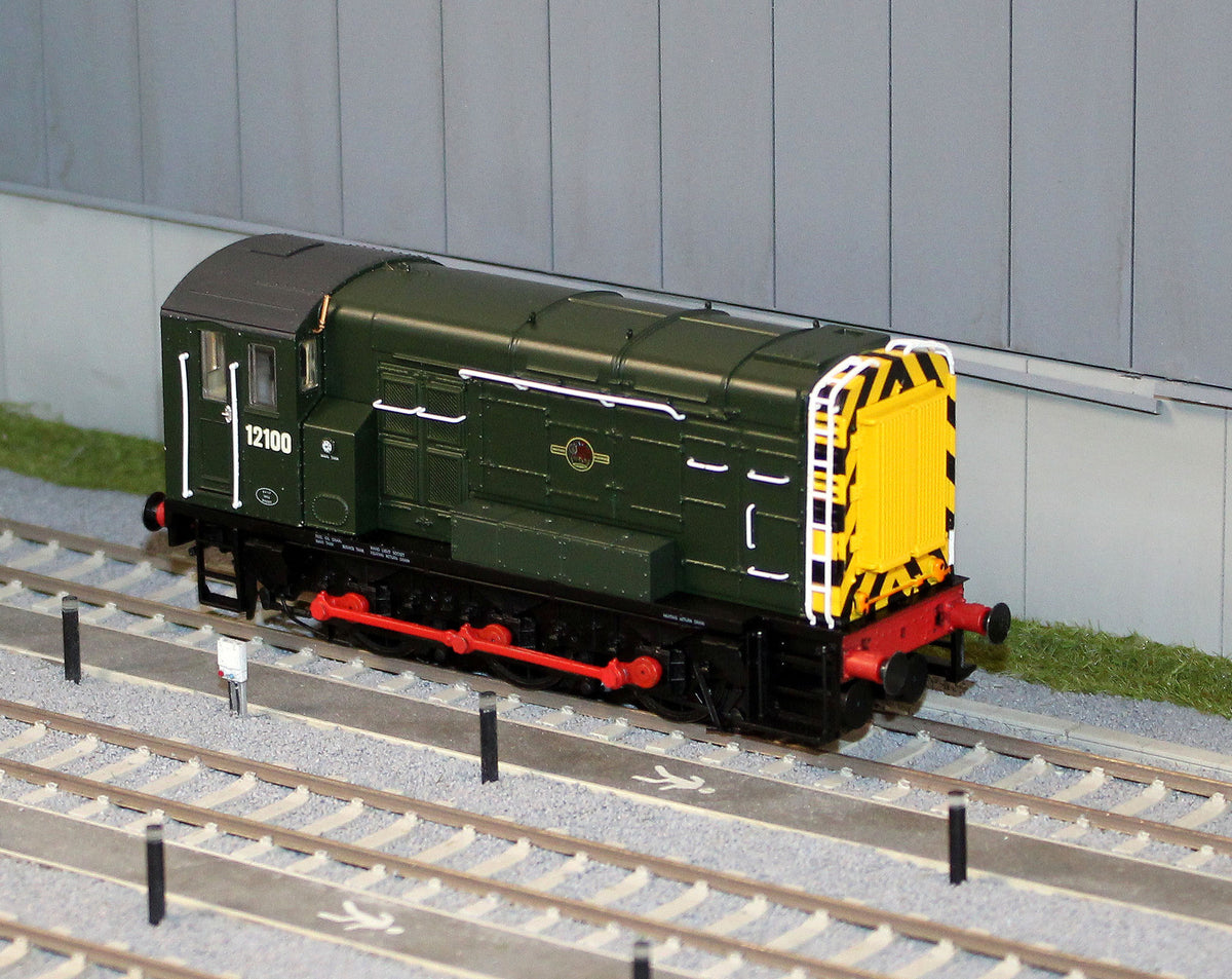 MR-511 Class 11 Shunter BR Green Late Crest 12100 Diesel Locomotive