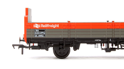 Pre-Owned 38-041D BR OBA Open Wagon High Ends BR Railfreight Red & Grey No.DC110652