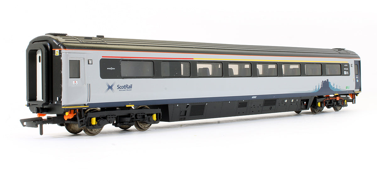 Pre-Owned R4907A Scotrail MK3 Sliding Door TGFB Coach '40602'