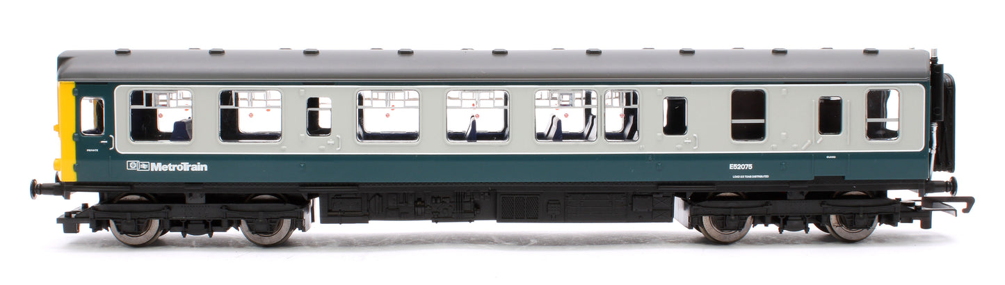 RailRoad Plus Class 110 2- Car MetroTrain E52075 MetroTrain Train Pack