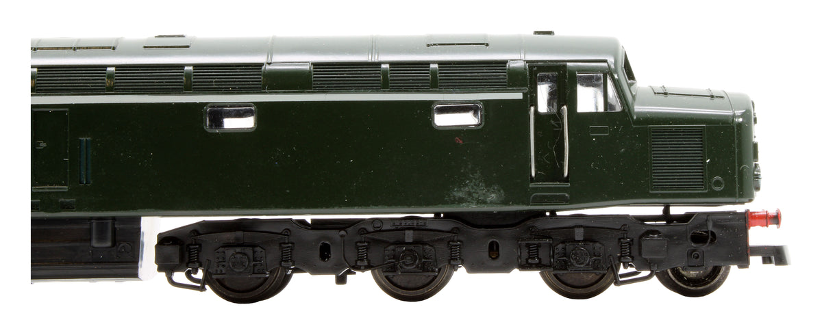 Pre-Owned 8913 Class 40 Diesel D211 'Mauretania' in BR Green