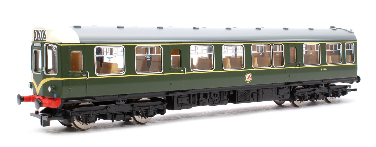 RailRoad Plus Class 110 3 Car DMU BR Green with Speed Whiskers Train Pack